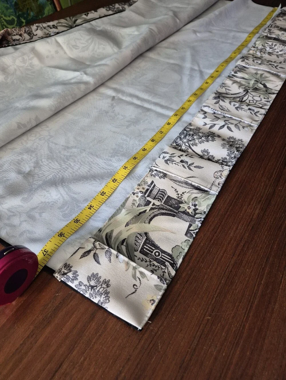 2 pc Window Curtains Asian Toile Jungle Tigers Birds  37